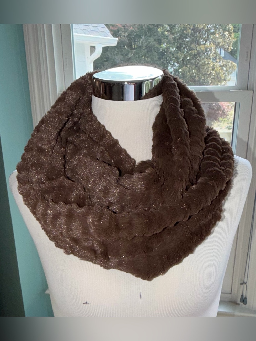 Unbranded Brown Faux Fur Infinity Scarf - 100% Acrylic - EUC